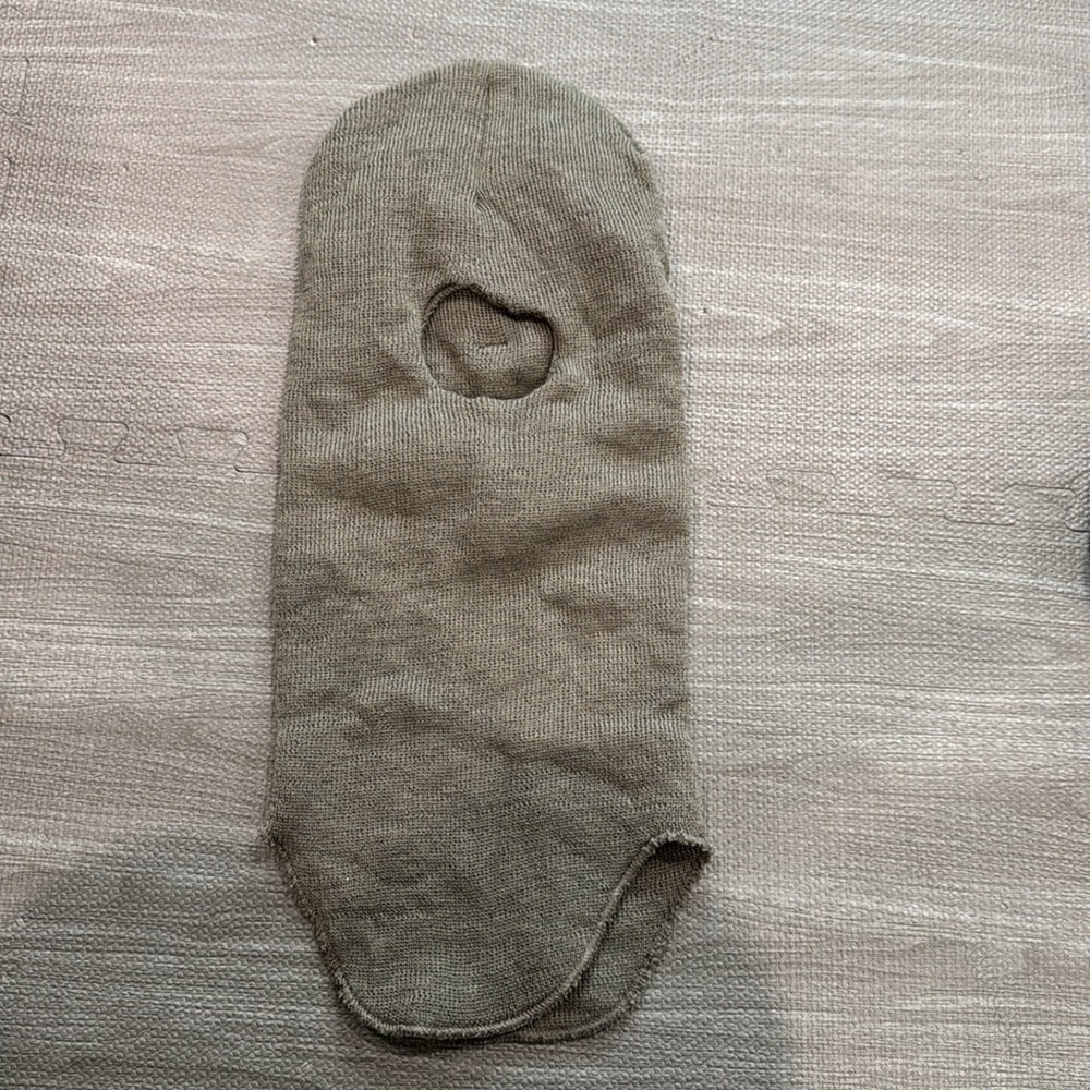 New without tags: Men’s Green, Extreme cold weather 85% wool Balaclava Hood